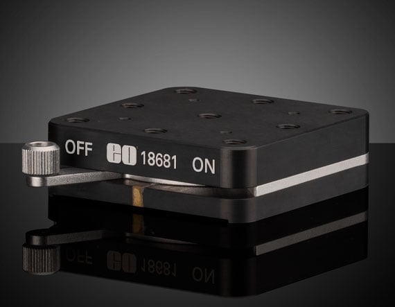 TS ロープロファイルマグネットベース 65 x 65 ミリねじ | Edmund Optics