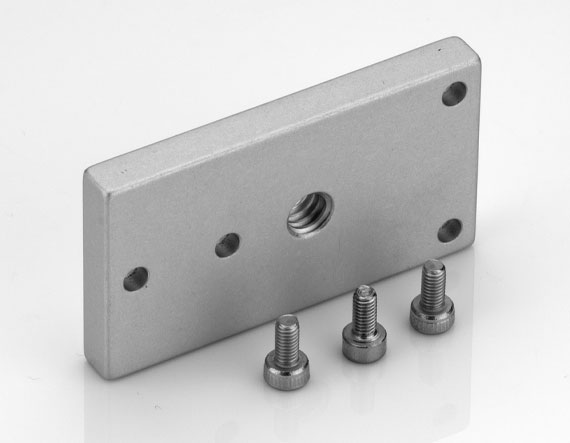 にわとり‼️ 木製三脚、3/8アダプター付き にわとり‼️ 木製三脚、3/8