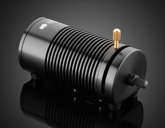 Ocean Optics 分光用タングステンハロゲン照明器 | Edmund Optics
