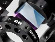 Sample System with Cube Beamsplitter Mount